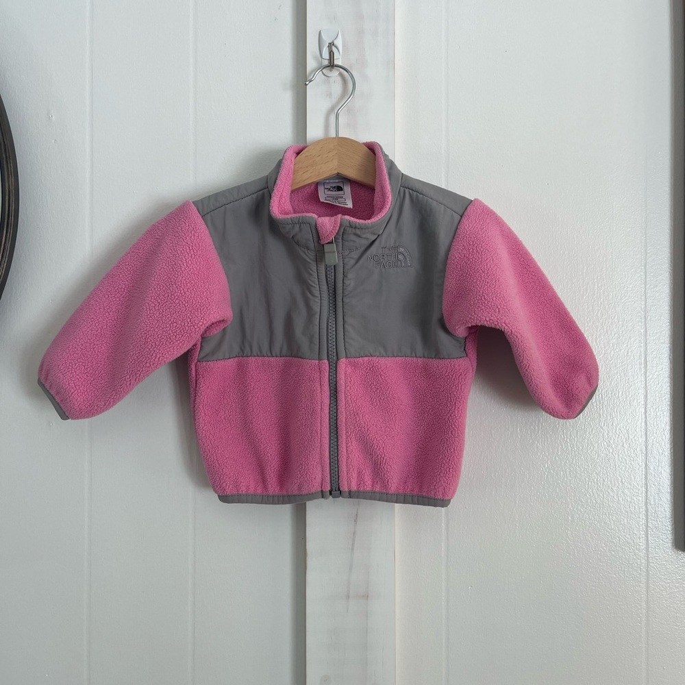 The Northface baby jacket fleece coat sweatshirt
